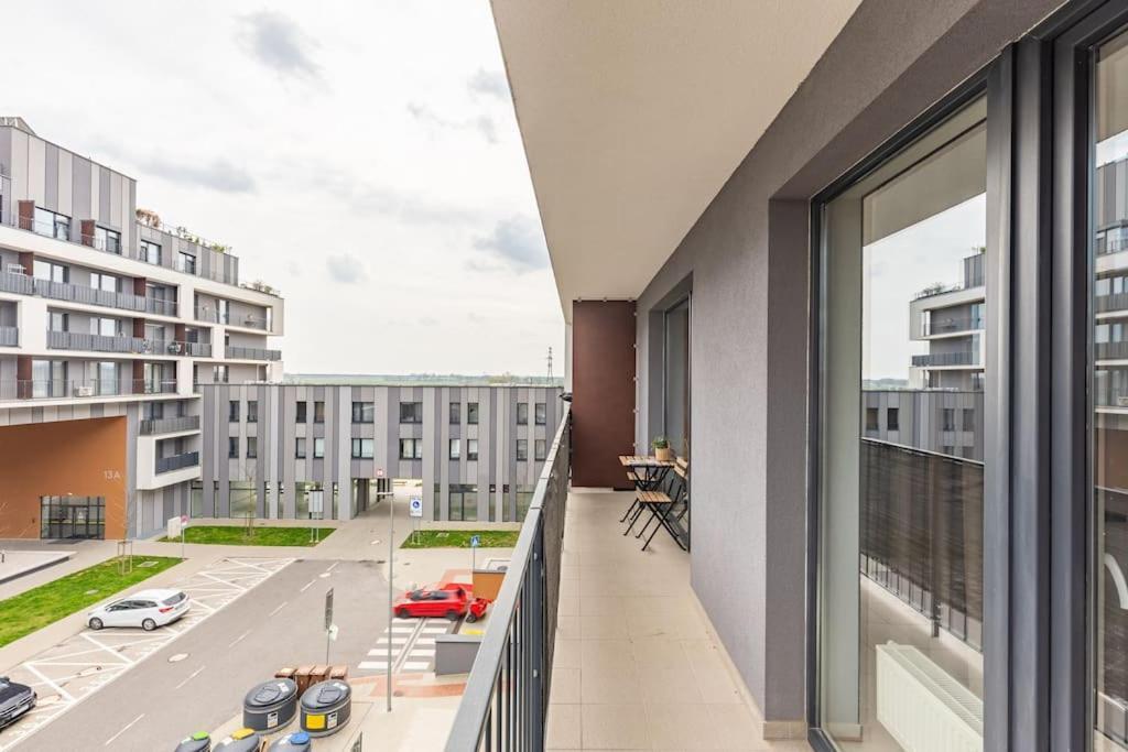 Cityscape Oasis: Active Studio Heaven Bratislava Eksteriør billede